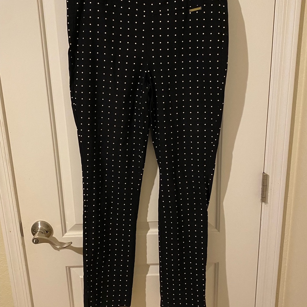 Roz & Ali Black and White Polka Dot Cropped Pants